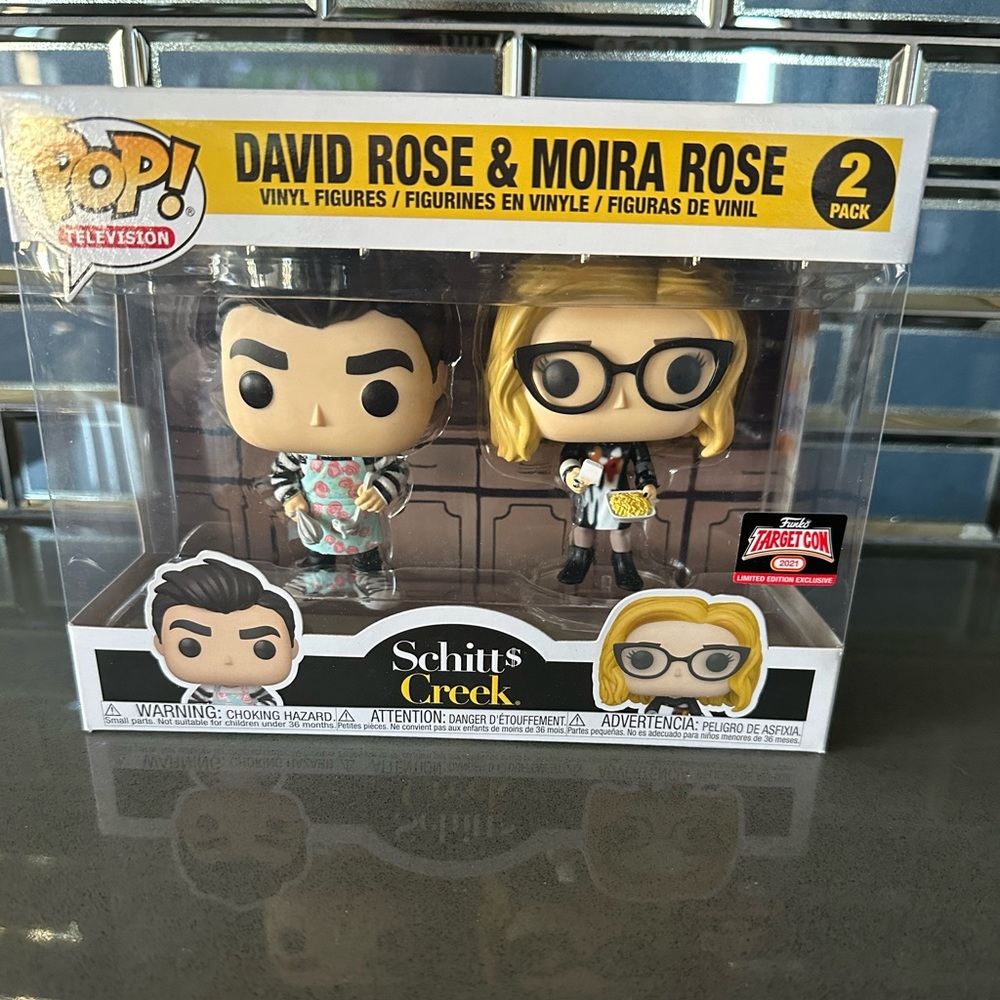 Moira and David Rose Pop